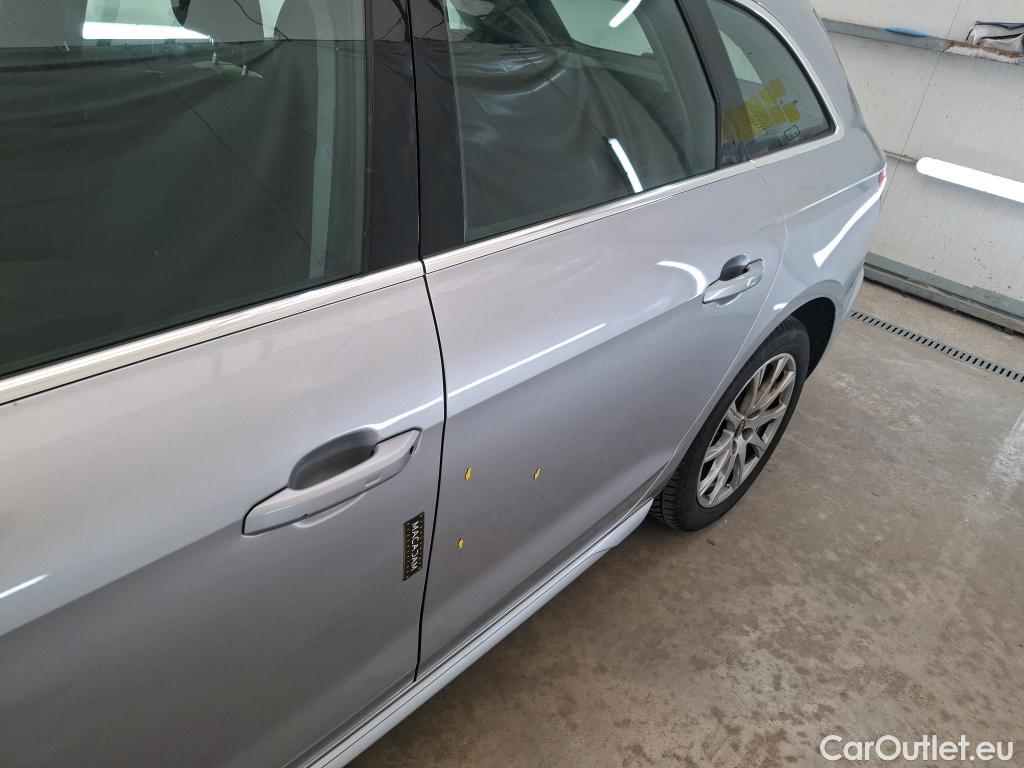  Audi  A4  Avant 35 TDI Business Line 2.0 TDI 165CV BVA7 E6d #5