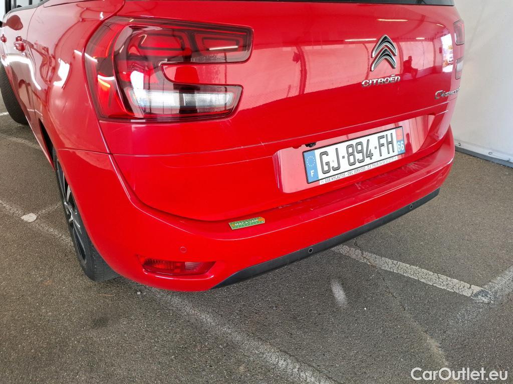  Citroen  C4 Grand Picasso /Spacetourer Shine 1.5 BlueHDi 130CV BVA8 E6d//Repeint en Rouge / Teinte SIV Blanc Banquise./ WHITE CAR REPAINT IN RED #115