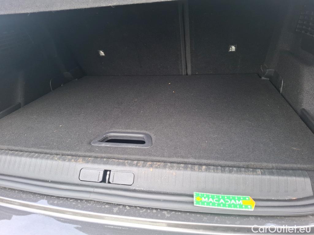  Citroen  C4  Berline Feel Pack 1.5 BlueHDI 110CV BVM6 E6d #21