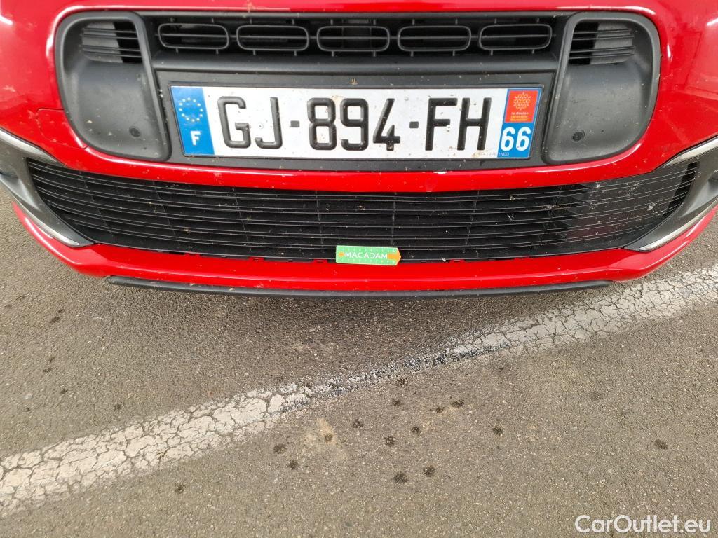  Citroen  C4 Grand Picasso /Spacetourer Shine 1.5 BlueHDi 130CV BVA8 E6d//Repeint en Rouge / Teinte SIV Blanc Banquise./ WHITE CAR REPAINT IN RED #24
