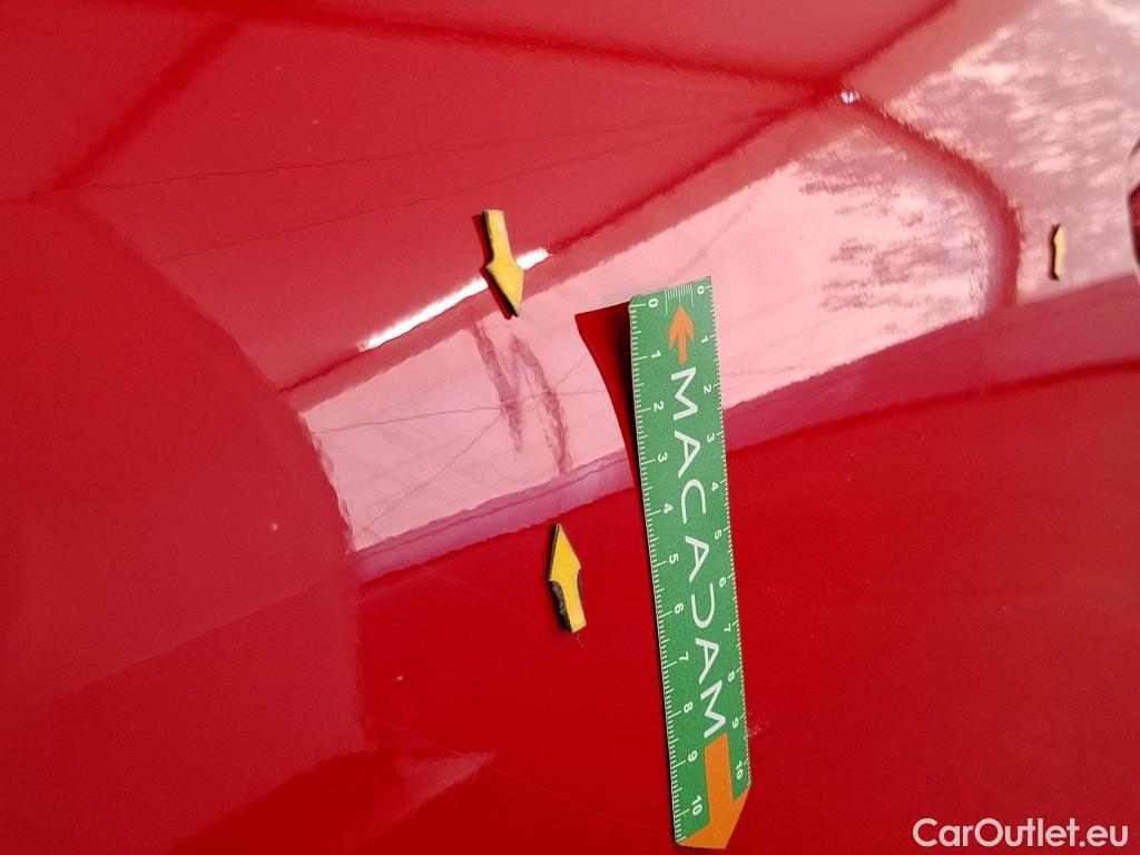  Citroen  C4 Grand Picasso /Spacetourer Shine 1.5 BlueHDi 130CV BVA8 E6d//Repeint en Rouge / Teinte SIV Blanc Banquise./ WHITE CAR REPAINT IN RED #82
