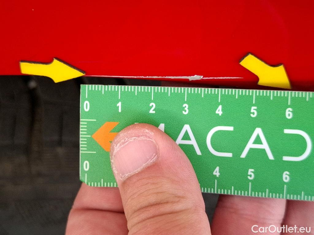  Citroen  C4 Grand Picasso /Spacetourer Shine 1.5 BlueHDi 130CV BVA8 E6d//Repeint en Rouge / Teinte SIV Blanc Banquise./ WHITE CAR REPAINT IN RED #20