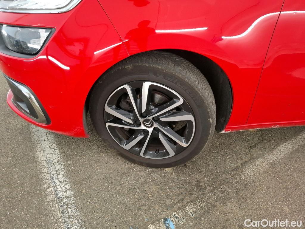  Citroen  C4 Grand Picasso /Spacetourer Shine 1.5 BlueHDi 130CV BVA8 E6d//Repeint en Rouge / Teinte SIV Blanc Banquise./ WHITE CAR REPAINT IN RED #47