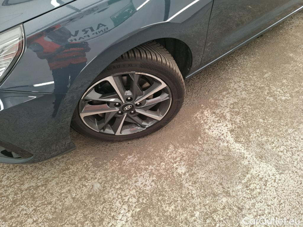  Hyundai  i30 HYUNDAI  Sport Wagon  2020  5P  Break 10 TGDI 120 MHEV IMT CREATIVE SW #9