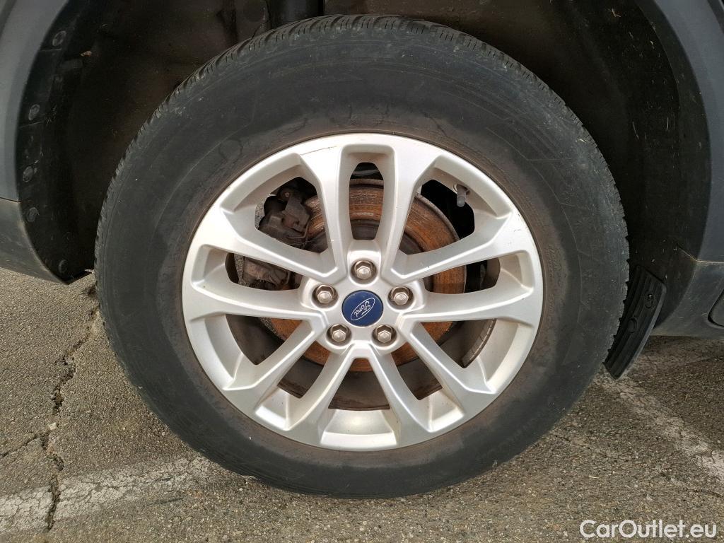  Ford  Kuga  Titanium Hybrid 2.5 190CV BVA6 E6dT #78