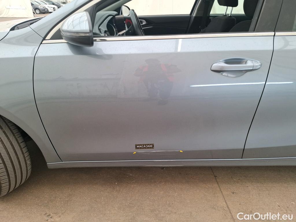  KIA  Cee'd Ceed Sportswagon Active 1.5 T-GDI 160CV BVM6 E6d #23