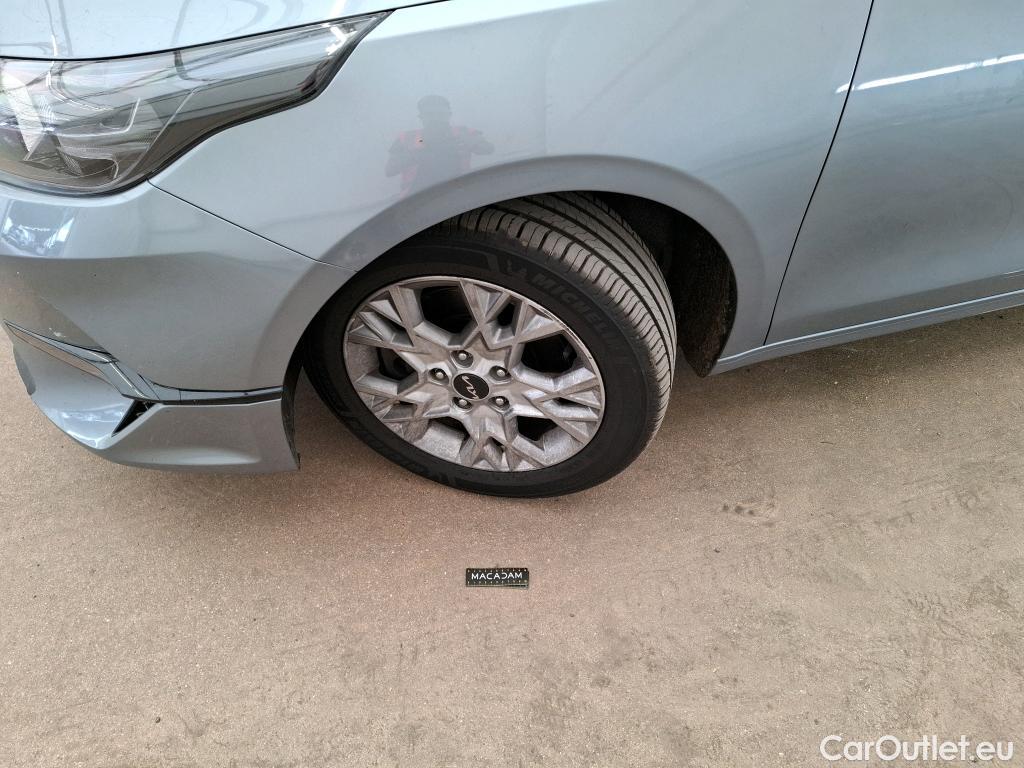  KIA  Cee'd Ceed Sportswagon Active 1.5 T-GDI 160CV BVM6 E6d #51