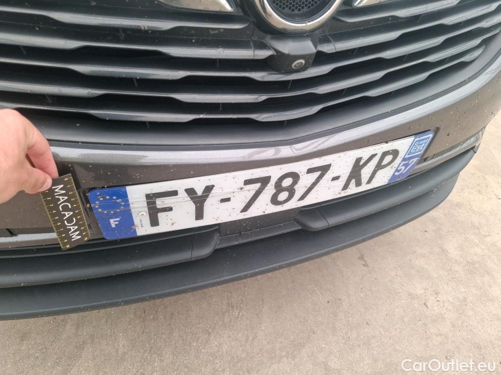  Opel   Grandland X Grandland X Elegance Business 1.5 130CV BVA8 E6d #41