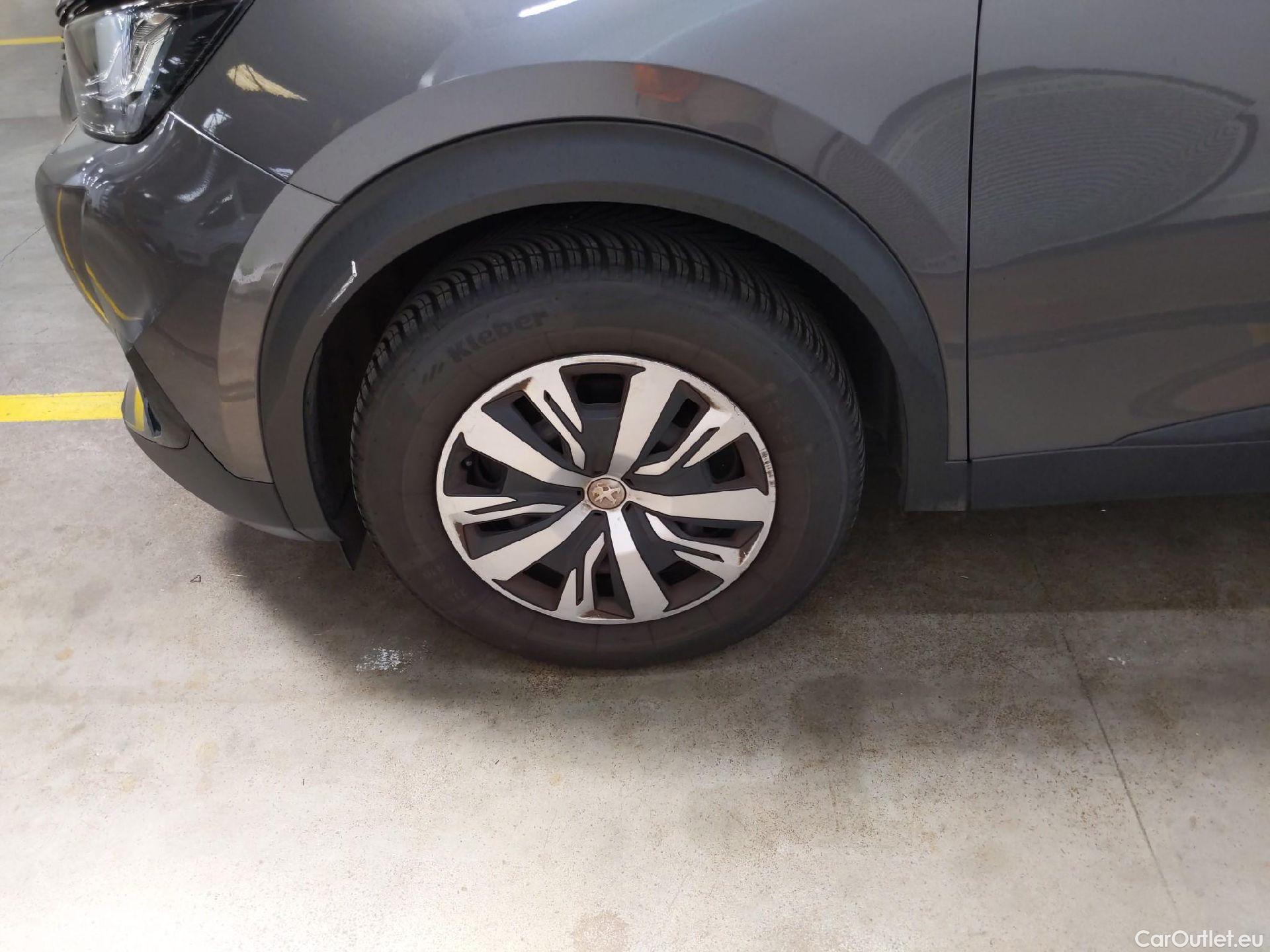  Peugeot  2008  Active Business 1.5 HDi 110CV BVM6 E6d #8