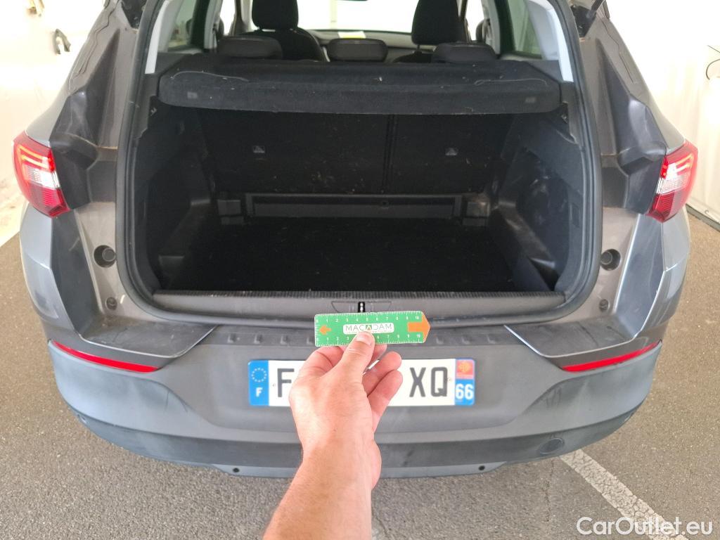 Opel   Grandland X OPEL / 2017 / 5P / SUV 1.5 DIESEL 130 EDITION BUSINESS #33