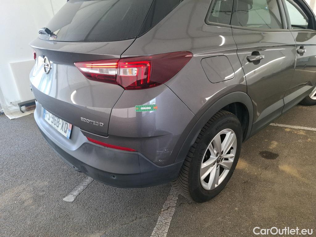 Opel   Grandland X OPEL / 2017 / 5P / SUV 1.5 DIESEL 130 EDITION BUSINESS #20