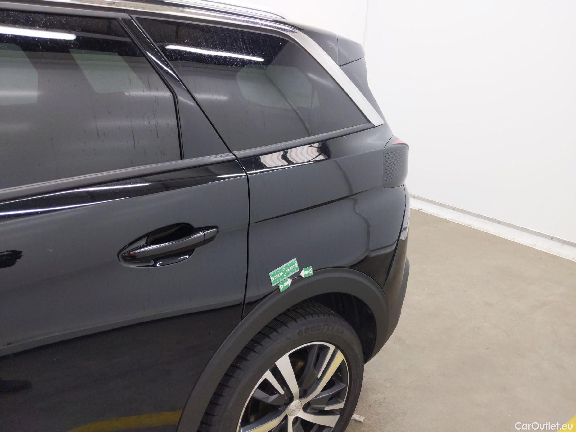  Peugeot  5008  Allure Pack 1.5 HDi 130CV BVA8 7 Sieges E6d #48