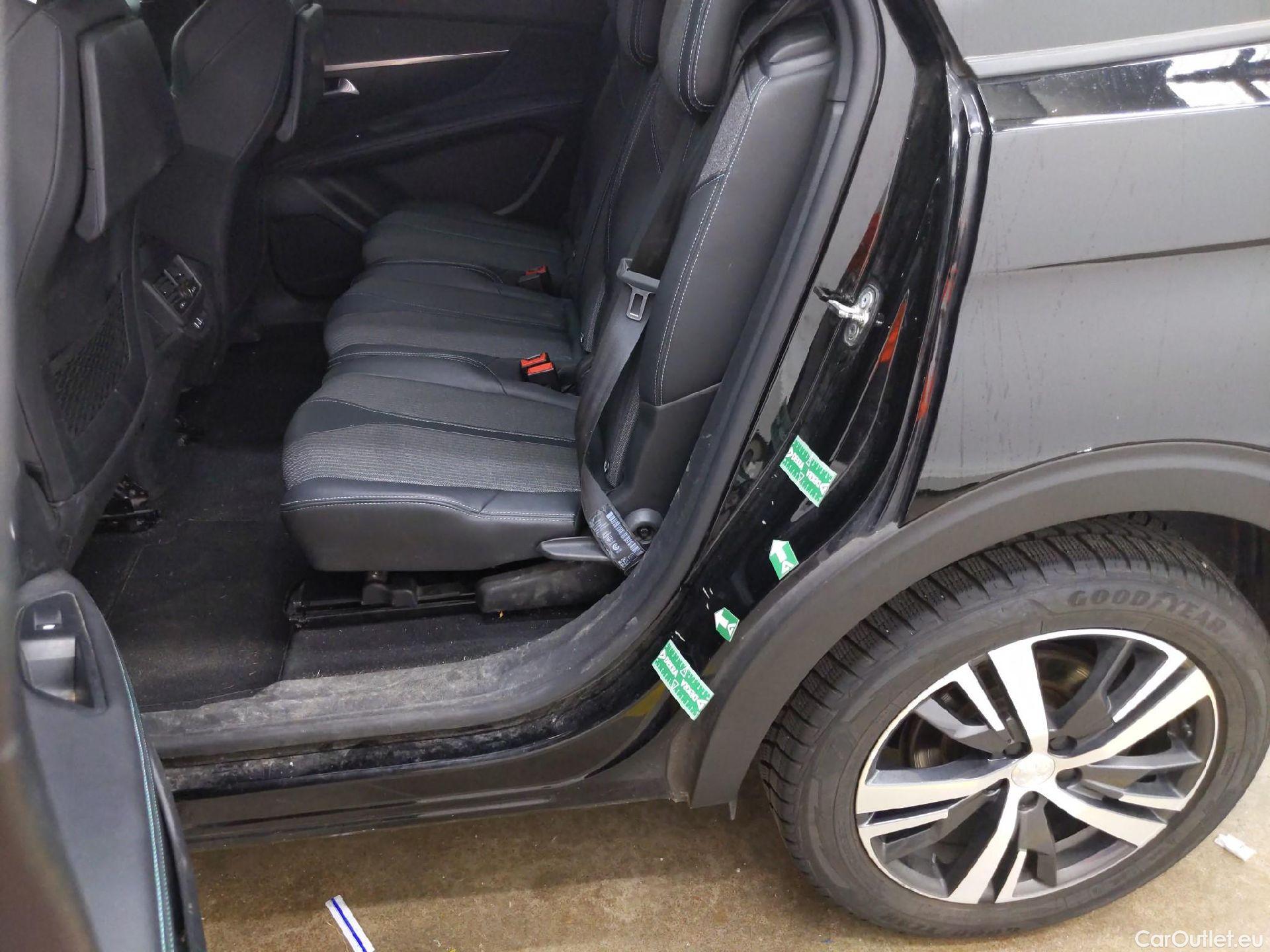  Peugeot  5008  Allure Pack 1.5 HDi 130CV BVA8 7 Sieges E6d #6
