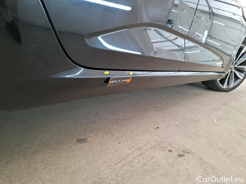  Renault  Megane  IV Berline 5pt. Intens 1.5 dCi 115CV BVA7 E6d #31