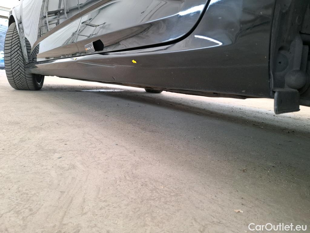  Renault  Megane  IV Berline 5pt. Intens 1.5 dCi 115CV BVA7 E6d #6