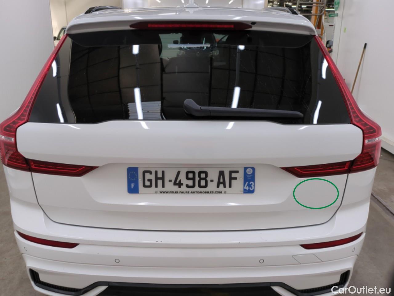  Volvo  XC60 VOLVO  / 2021 / 5P / SUV Recharge T8 455 Geartronic 8 R-Design #35