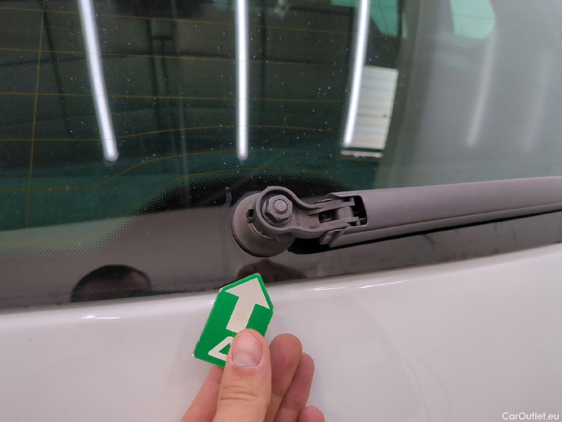  Volkswagen  Tiguan VOLKSWAGEN  / 2016 / 5P / SUV 2.0 TDI 150 BVM6 Confortline Business #3