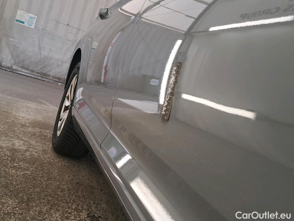  Volkswagen  Passat  Break Life Plus 2.0 TDI 150CV BVA7 E6d #4