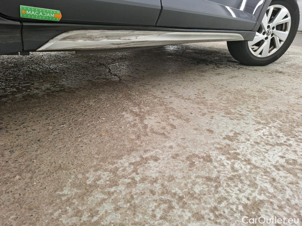 Volkswagen  Taigo  Life Plus 1.0 TSI 110CV BVA7 E6d #41