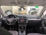  Volkswagen  Tiguan VOLKSWAGEN  / 2016 / 5P / SUV 2.0 TDI 150 BVM6 Confortline Business #5