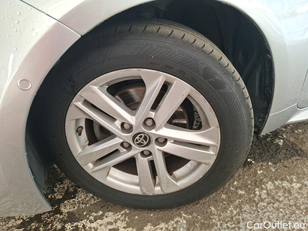  Toyota  Corolla  Touring Sports / 2018 / 5P / Break Hybride 122h Dynamic Business / TRANSFO VP/VF #16