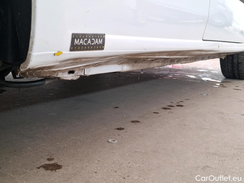  Citroen  Berlingo  Fourgon Business L1 (Court) 1.6 BlueHDi 100CV BVM5 E6 #3