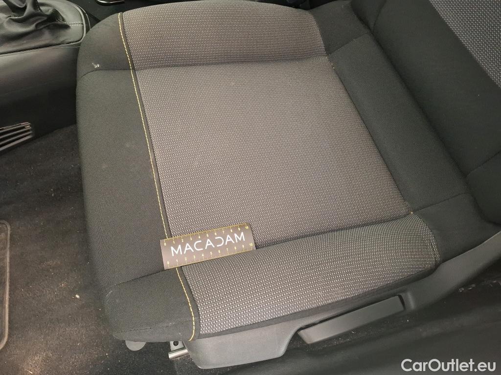  Citroen  C3  Société Feel 1.5 BlueHDI 100CV BVM6 E6dT #13