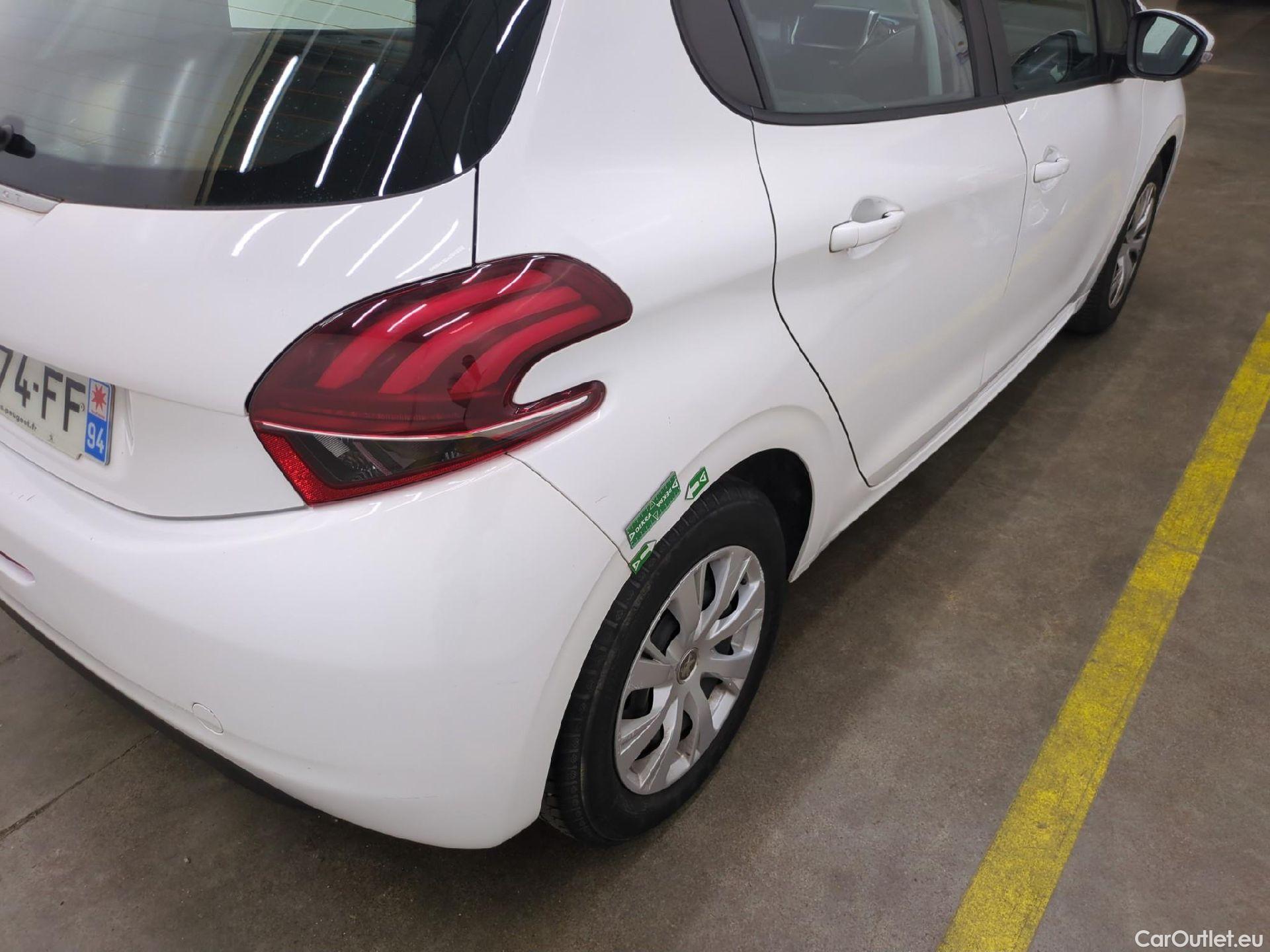  Peugeot  208  Affaire Premium Pack 1.6 HDi 75CV BVM5 E6 #25