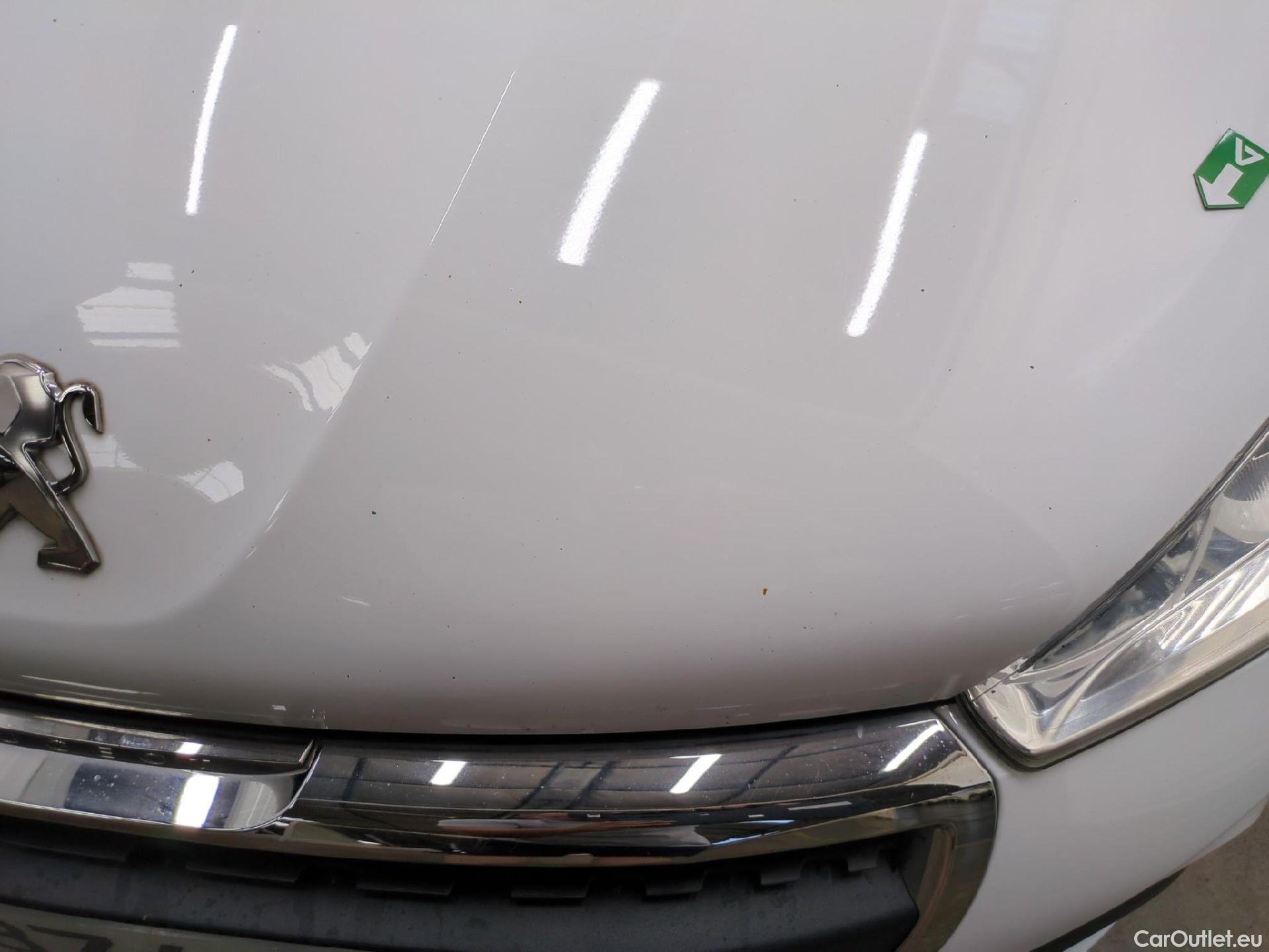  Peugeot  208  Affaire Premium Pack 1.6 HDi 75CV BVM5 E6 #45