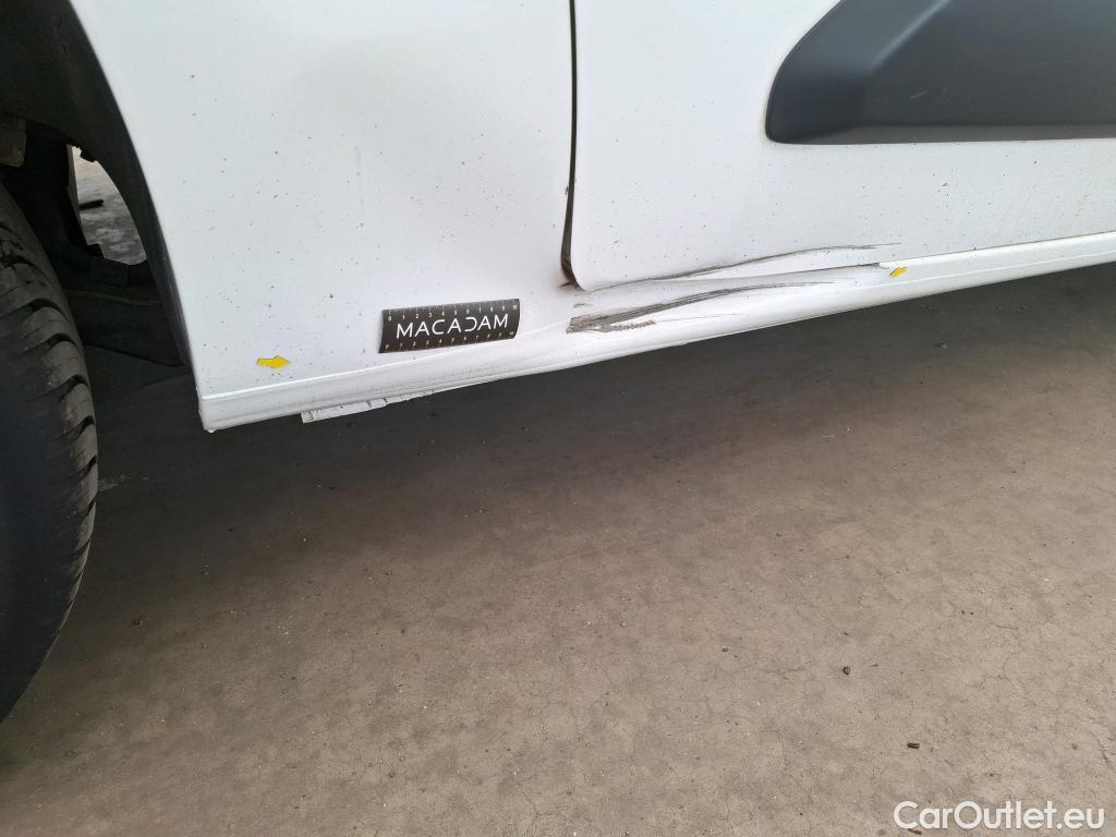  Citroen  Berlingo  Fourgon Club XL 950 1.5 BlueHDi 100CV BVM5 E6dT #2