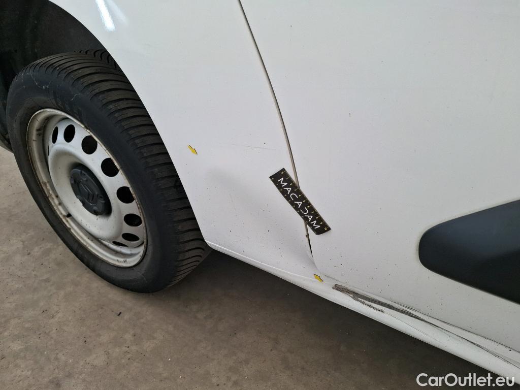  Citroen  Berlingo  Fourgon Club XL 950 1.5 BlueHDi 100CV BVM5 E6dT #7