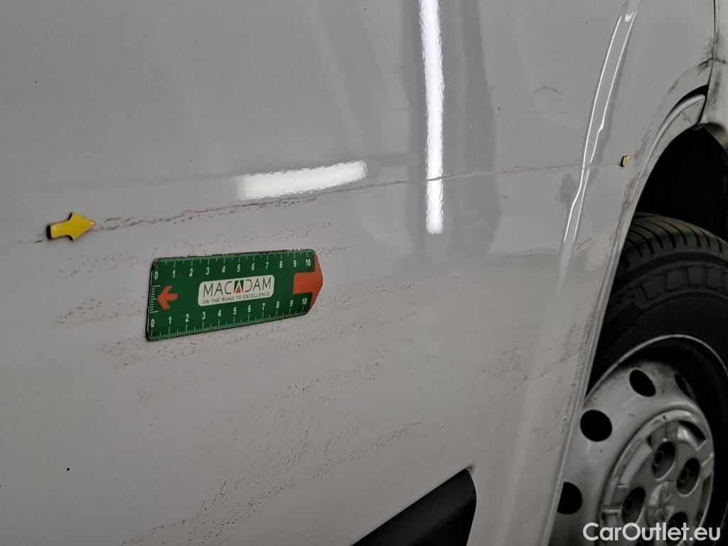  Peugeot  Boxer PEUGEOT  / 2014 / 4P / Fourgon tôlé BlueHDi S&S 120 PREMIUM 333 L2H2 #36