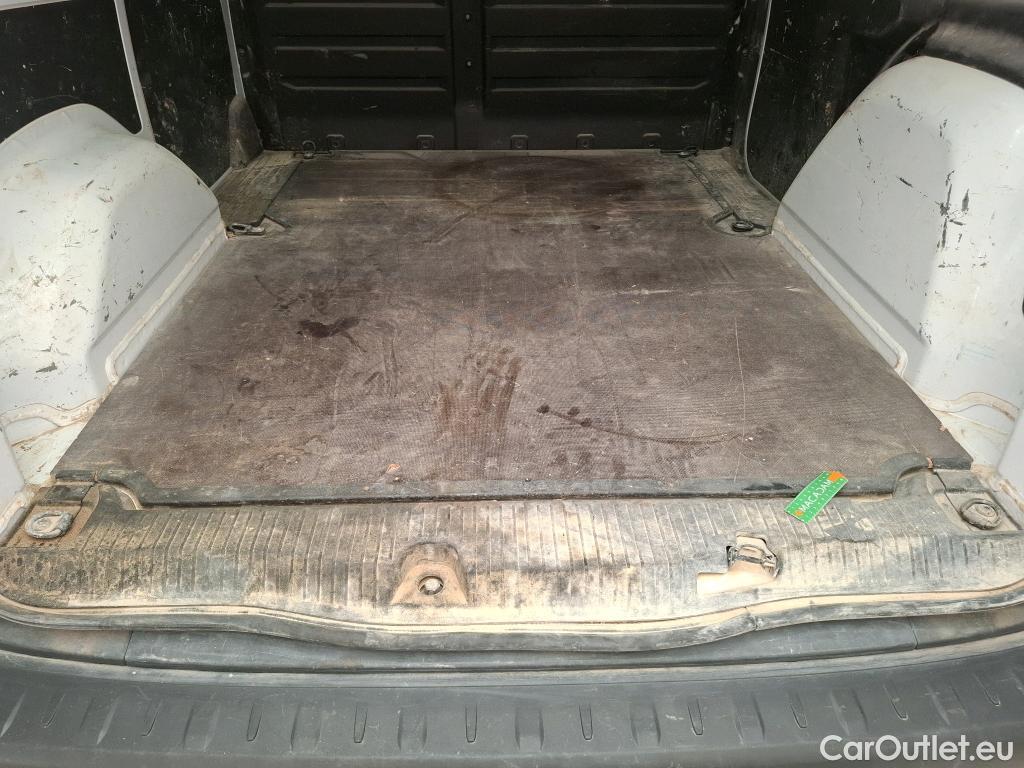  Renault  Kangoo RENAULT  / 2021 / 4P / Fourgonnette EXTRA - BLUE DCI 95 #23