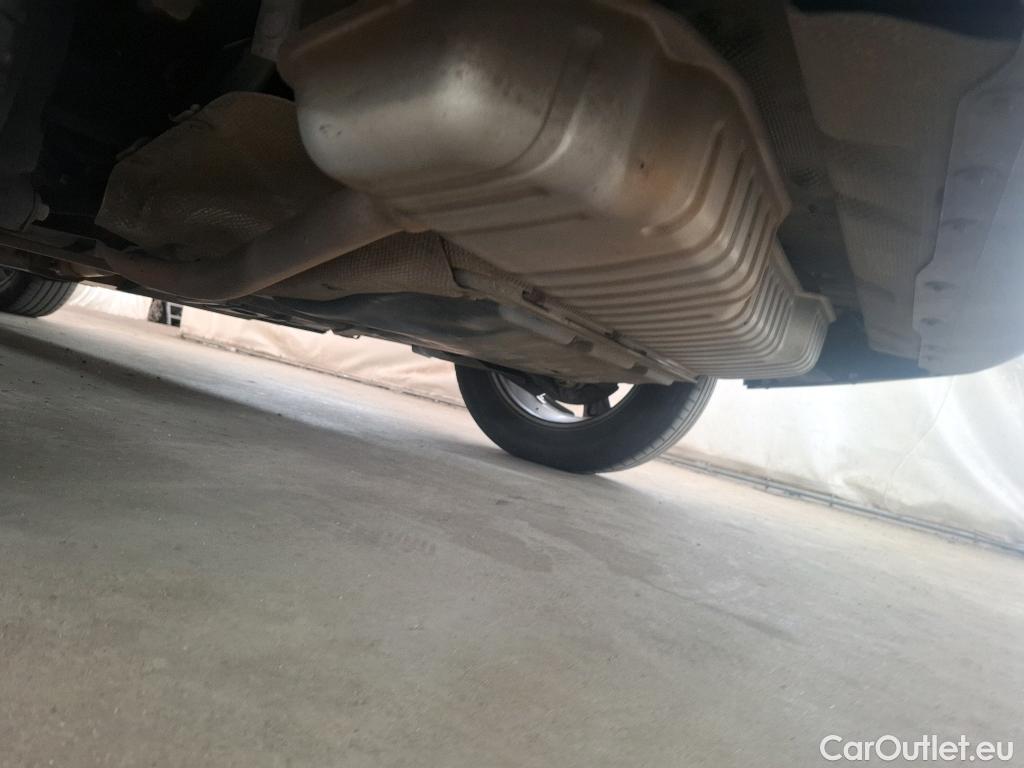  Bmw  X1 BMW  / 2022 / 5P / SUV xDrive25e DKG7 #6