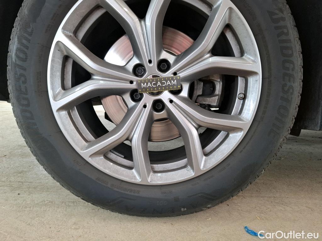  Bmw  X5 Série  xDrive 30 d xLine 3.0 265CV BVA8 E6dT #9