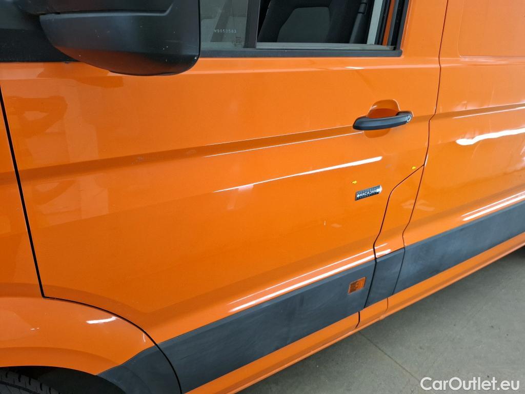  Volkswagen  Crafter  Fourgon Fourgon 35 mittlerer Radstand mit Hochdach FWD 2.0 #5