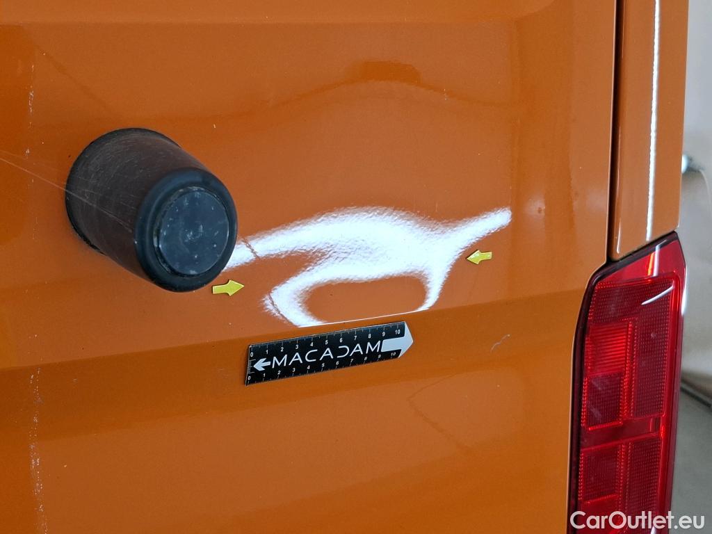  Volkswagen  Crafter  Fourgon Fourgon 35 mittlerer Radstand mit Hochdach FWD 2.0 #9