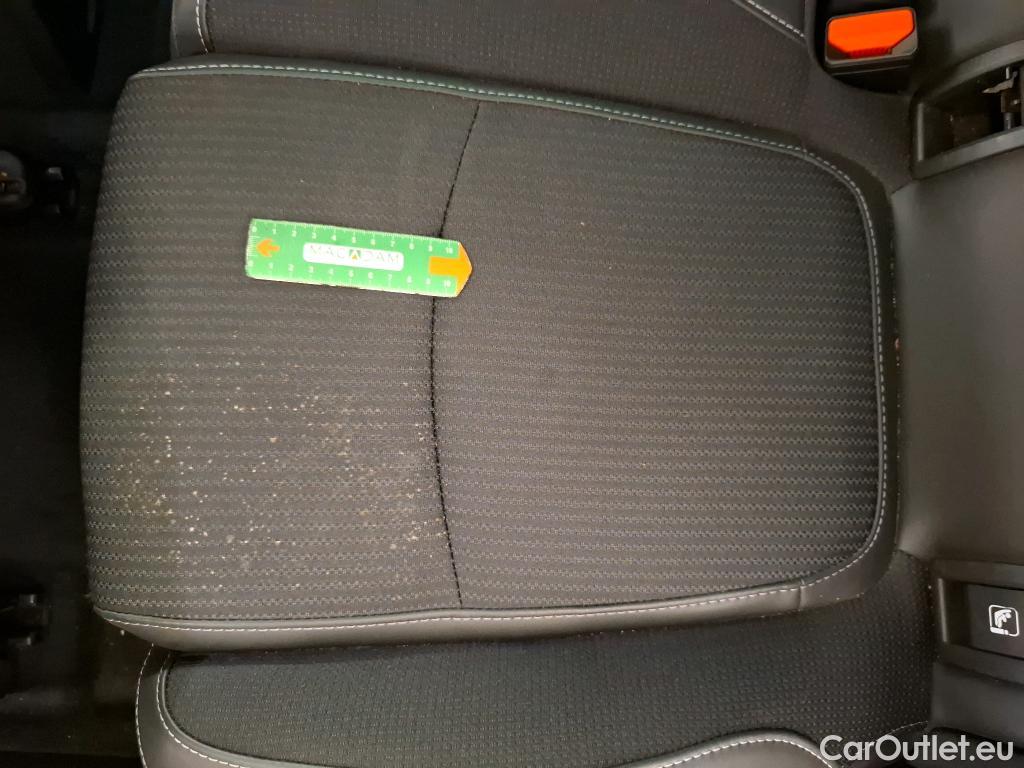  Renault  Megane  IV Berline 5 ptes. Techno 1.5 dCi 115CV BVA7 E6d #48