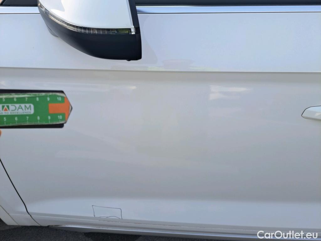  Audi  Q5 AUDI  / 2020 / 5P / todoterreno Advanced 35 TDI 120kW S tronic (AC2) #3