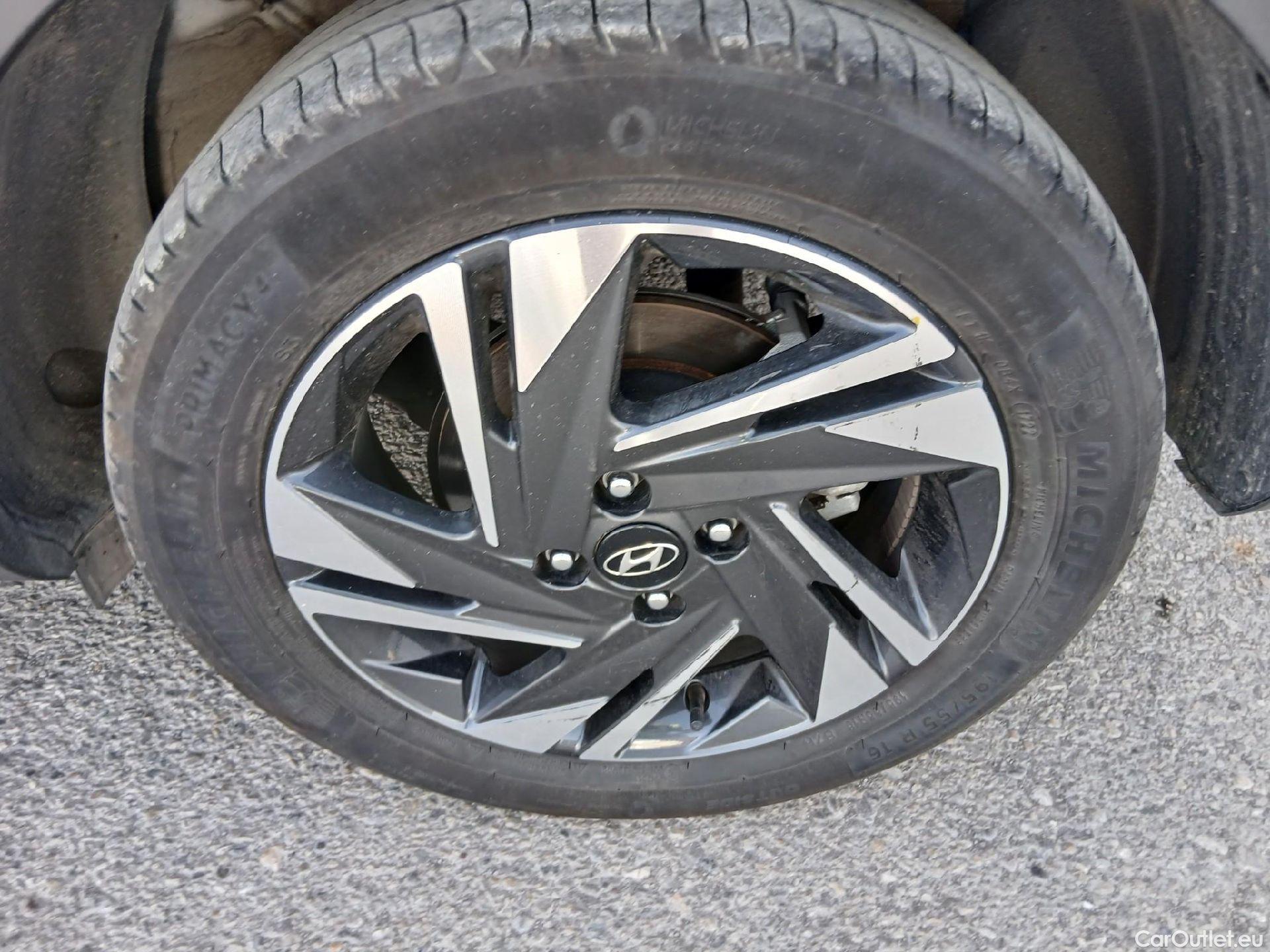  Hyundai  Bayon HYUNDAI  / 2021 / 5P / todoterreno 1.0 TGDI 74kW (100CV) 48V Maxx #8