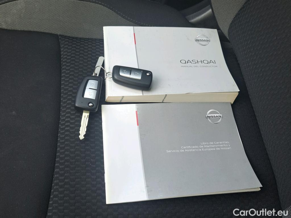  Nissan  Qashqai NISSAN  / 2017 / 5P / todoterreno DIG-T 103 kW (140 CV) E6D ACENTA #37