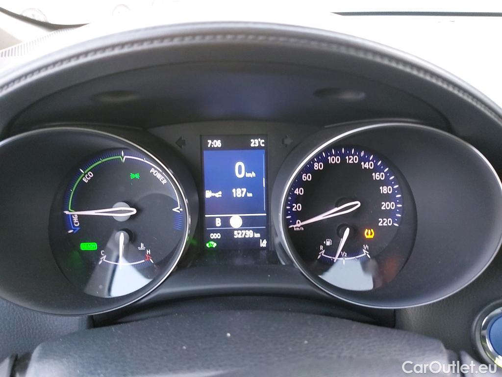  Toyota  C-HR TOYOTA  / 2019 / 5P / todoterreno 1.8 125H Advance #13
