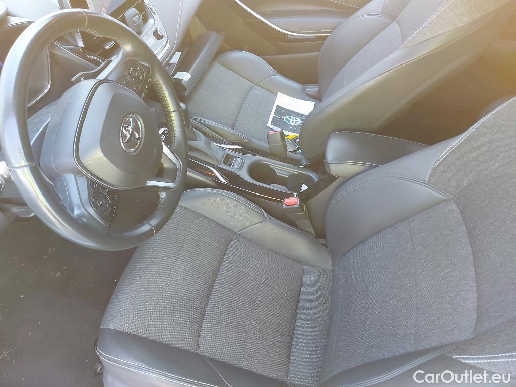  Toyota  Corolla TOYOTA  / 2019 / 5P / familiar 2.0 180H STYLE E-CVT TOURING SPORT #5