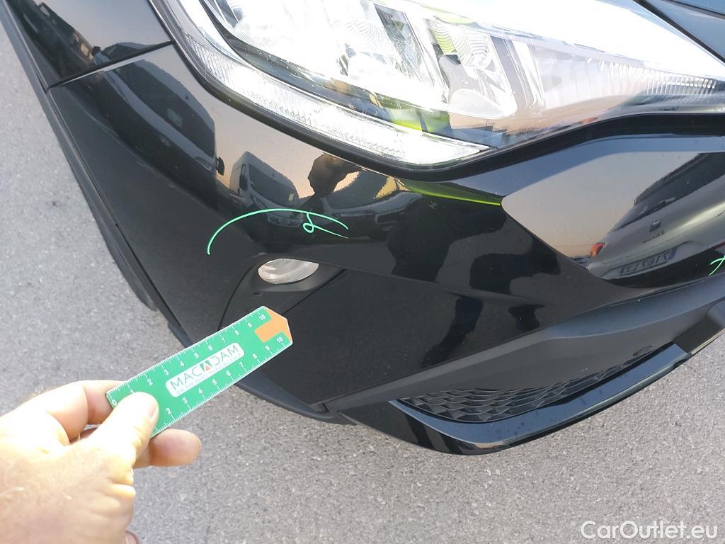  Toyota  C-HR TOYOTA  / 2019 / 5P / todoterreno 1.8 125H Advance #7