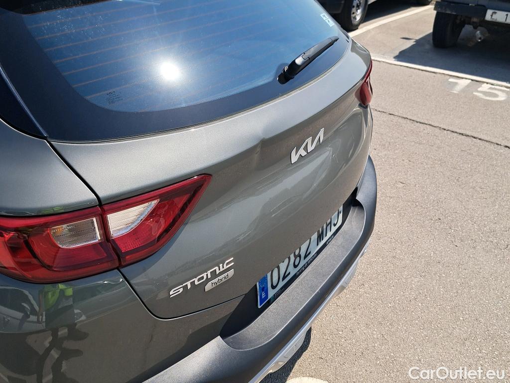  KIA  STONIC KIA  / 2017 / 5P / todoterreno 1.0 T-GDi 88kW (120CV) MHEV iMT Drive #1