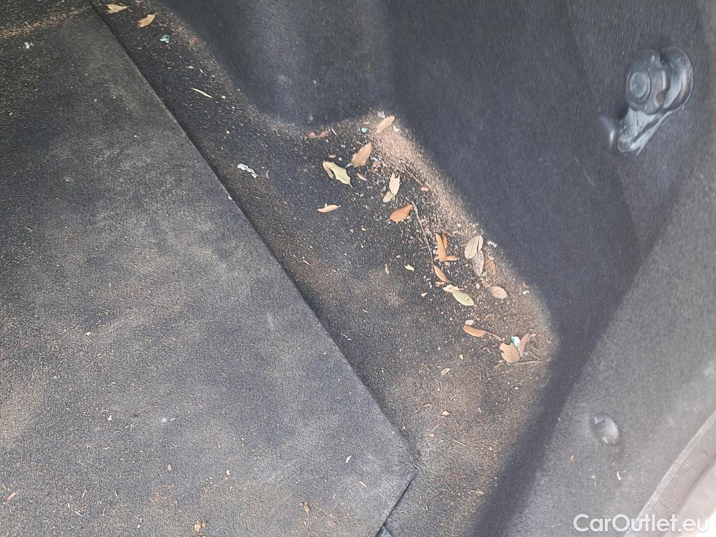  Toyota  Corolla TOYOTA  / 2019 / 4P / sedán 1.8 125H BUSINESS PLUS E-CVT SEDAN #14