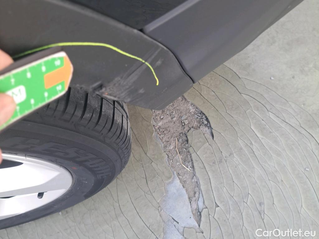  Nissan  Qashqai NISSAN  / 2017 / 5P / todoterreno DIG-T 103 kW (140 CV) E6D ACENTA #5