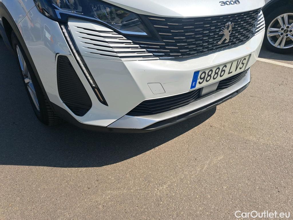 Peugeot  3008 PEUGEOT  / 2020 / 5P / todoterreno 1.5 BlueHDi 96kW S&S Active Pack EAT8 #24