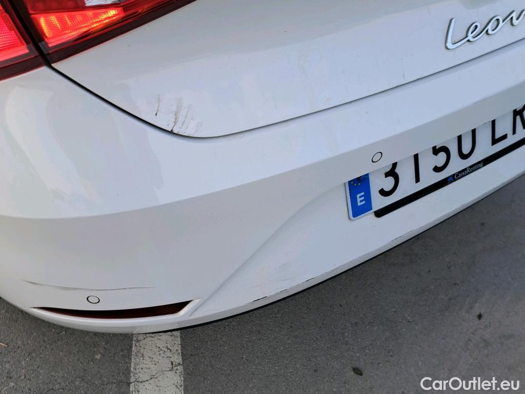  Seat  Leon SEAT Nuevo León / 2020 / 5P / berlina con portón 2.0 TDI 85kW S&S Style Go (AC3) #17