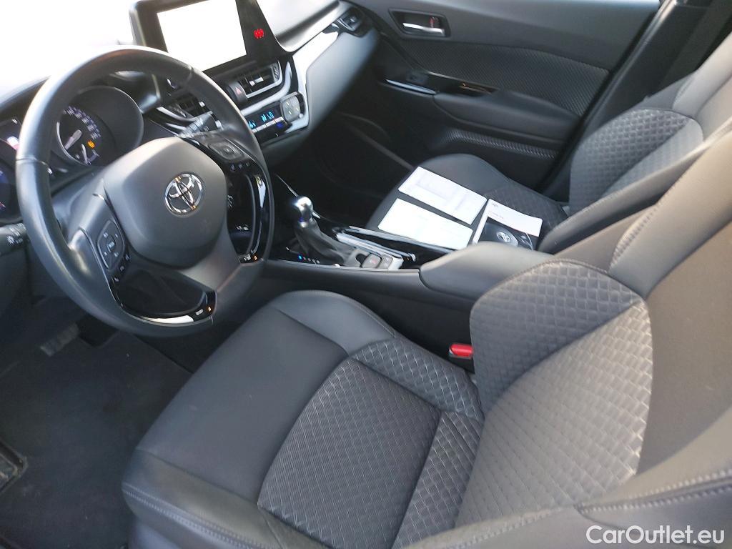  Toyota  C-HR TOYOTA  / 2019 / 5P / todoterreno 1.8 125H Advance #12